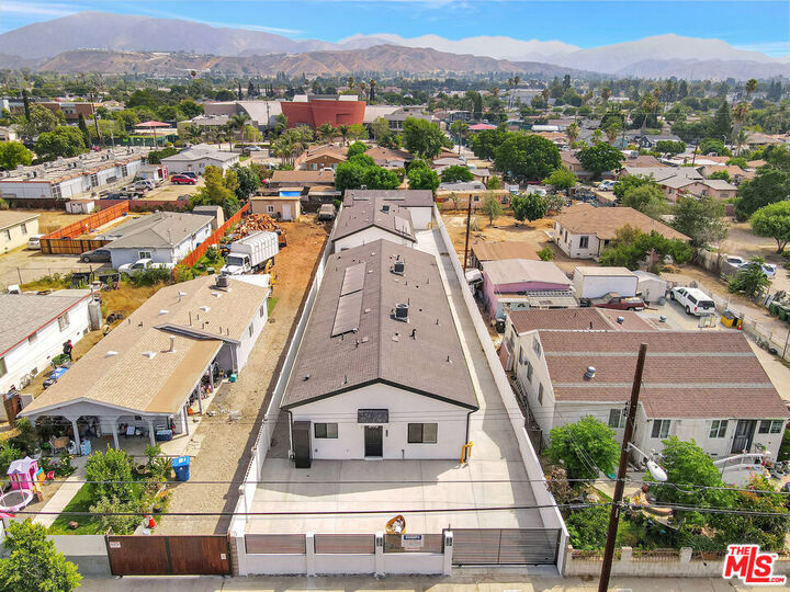 Property Photo:  11108 Norris Ave  CA 91331 