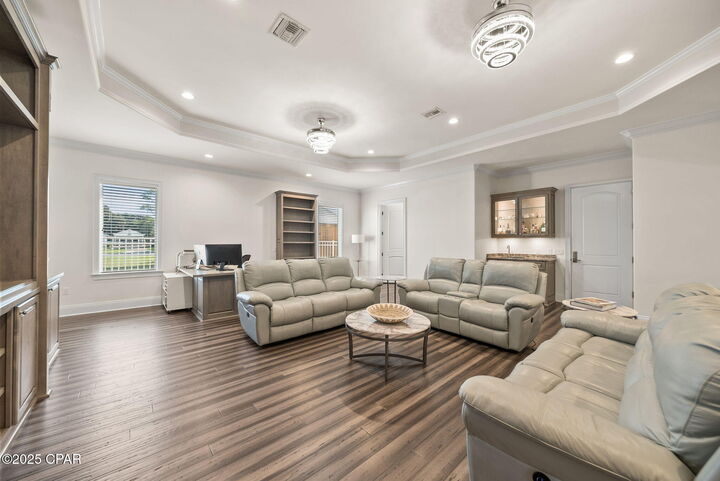 Property Photo:  103 Crane Street  FL 32413 