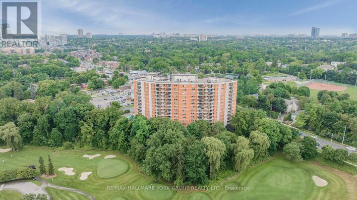 Property Photo:  7811 Yonge Street 1007  ON L3T 4S3 
