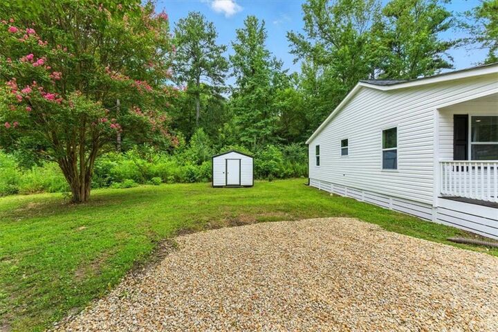 Property Photo:  561 Cedar Creek Road NW  GA 30121 