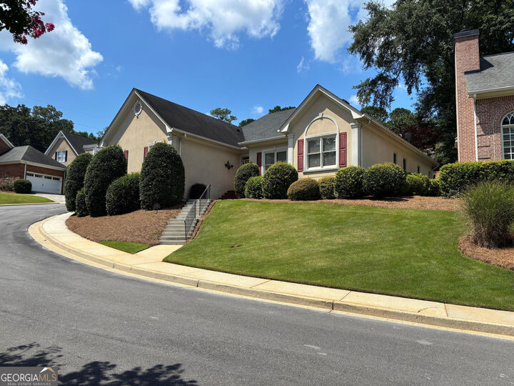 Property Photo: 154 Vinings Drive SE GA 30161