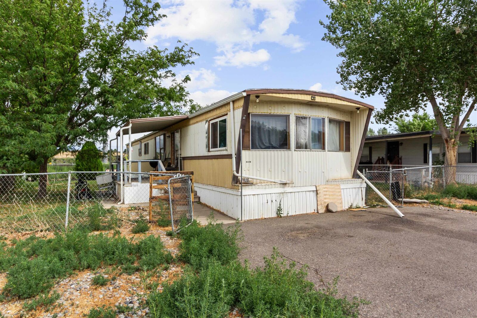 Property Photo: 424 32 Road 262 CO 81520