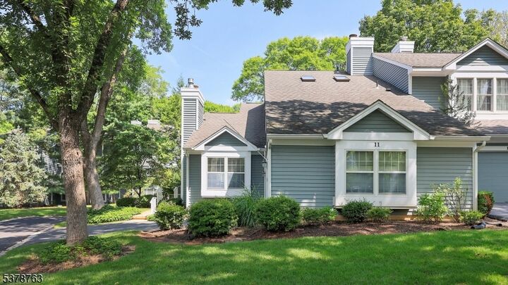Property Photo: 11 Lockhaven Ct NJ 07921