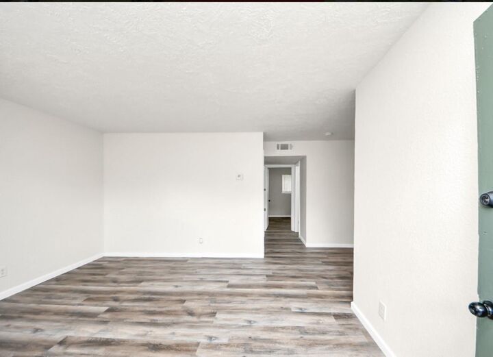 Property Photo:  2110 Melbourne Street 1  TX 77026 