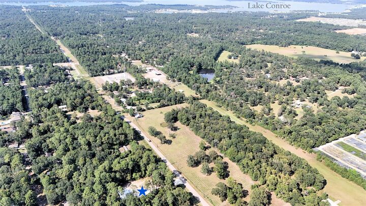 Property Photo:  5848 Highline  TX 77316 