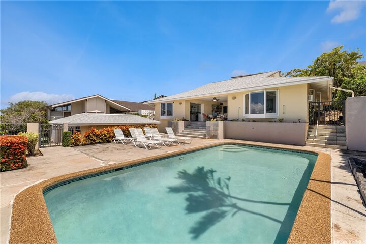 Property Photo:  1410 Ehupua Street  HI 96821 