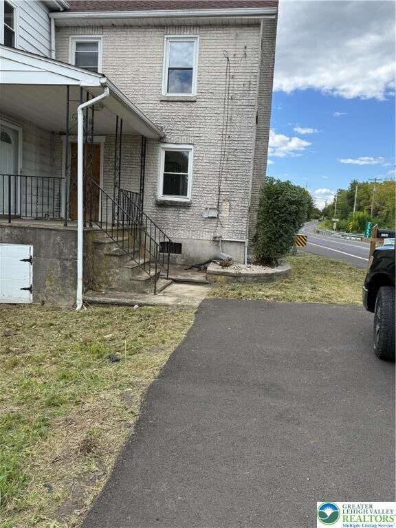 Property Photo: 2251 Howertown Road PA 18067