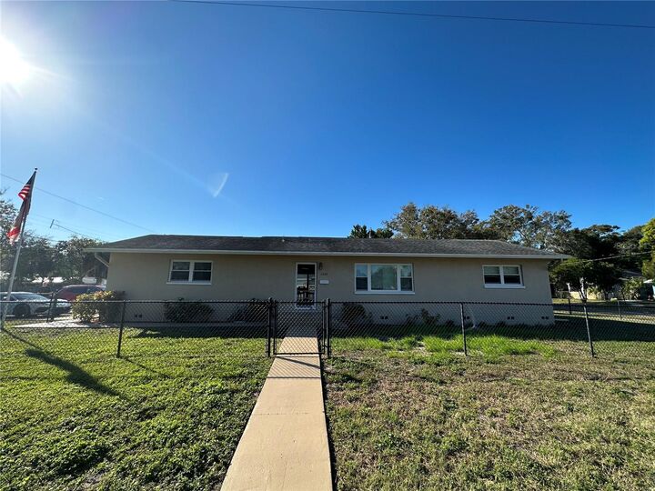 Property Photo: 4200 4th Avenue S FL 33711