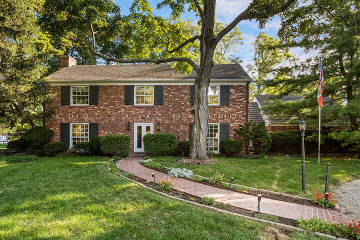 812 Dodds Drive  Champaign IL 61820 photo