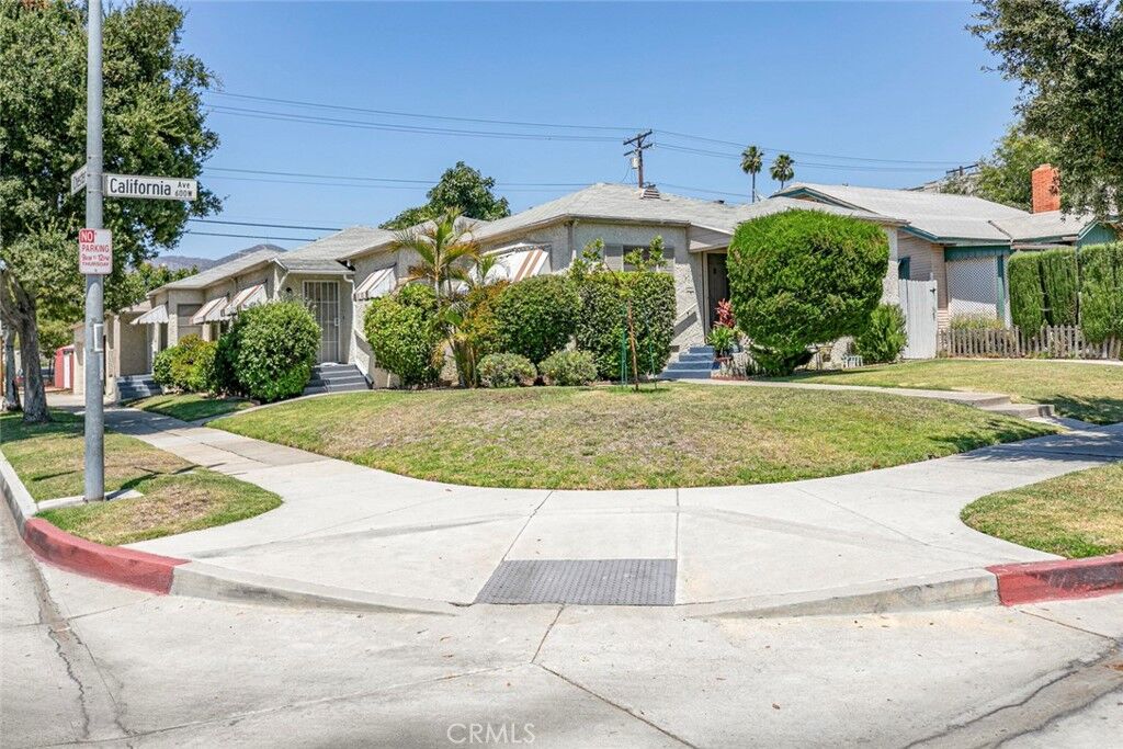 Property Photo:  671 W California Avenue  CA 91203 