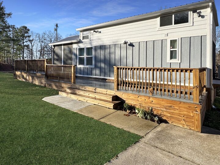 Property Photo:  103 Thomas Rd  TN 37058 