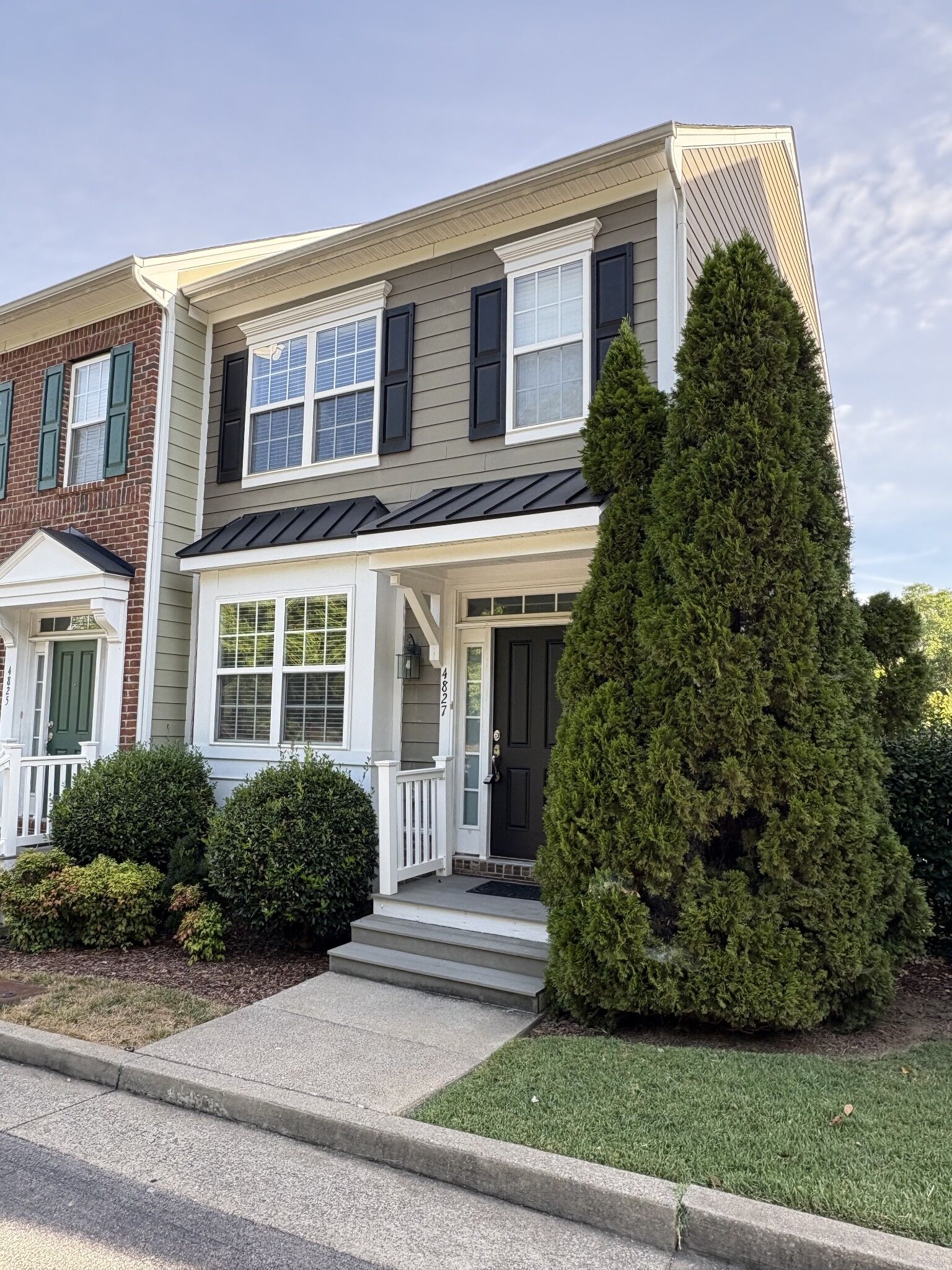 Property Photo:  4827 Bevendean Dr  TN 37211 