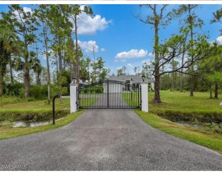 Property Photo:  3291 41st Avenue NE  FL 34120 