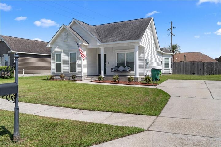 Property Photo:  2664 Cedar Creek Street  LA 70072 
