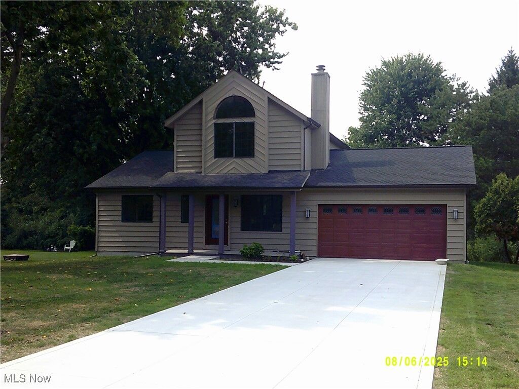 Property Photo: 9211 Sugarbush Drive OH 44060
