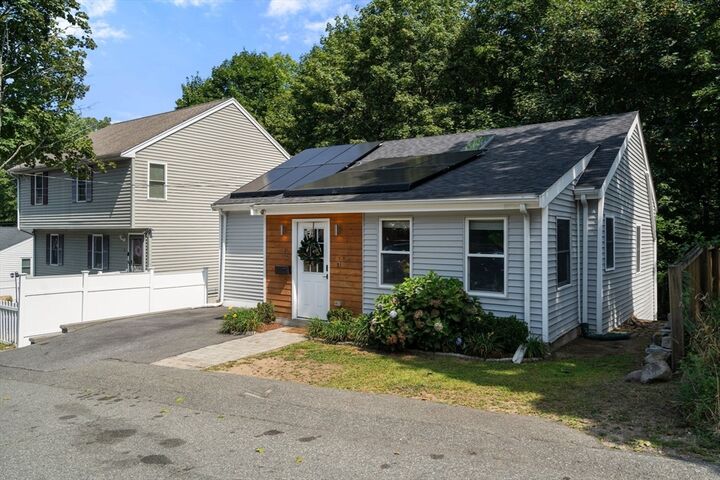 Property Photo:  15 Howard St  MA 02368 