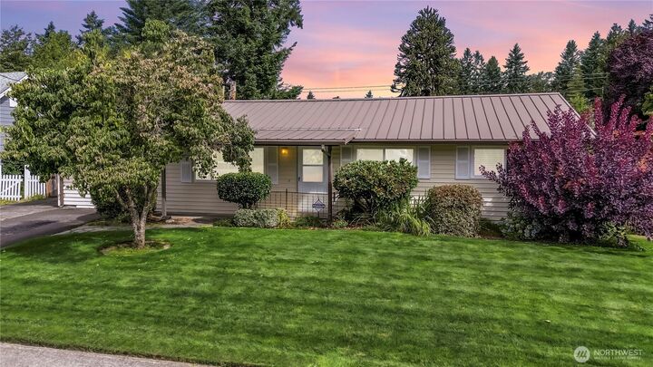 12684 SE 161st Street  Renton WA 98058 photo