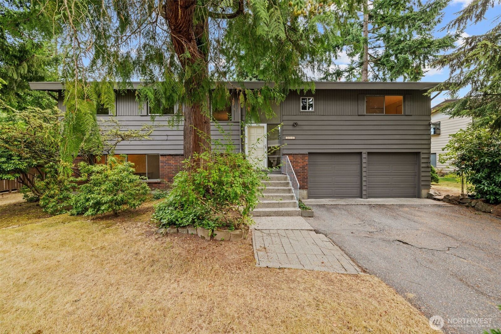 Property Photo: 8635 NE 133rd Place WA 98034