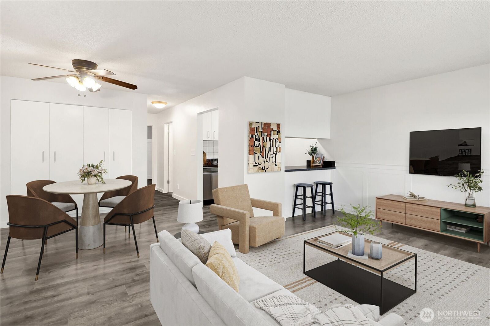 Property Photo:  819  High Street 101  WA 98225 