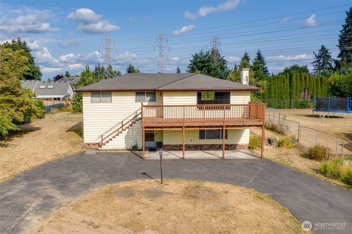 Property Photo: 22911 32nd Avenue W WA 98036