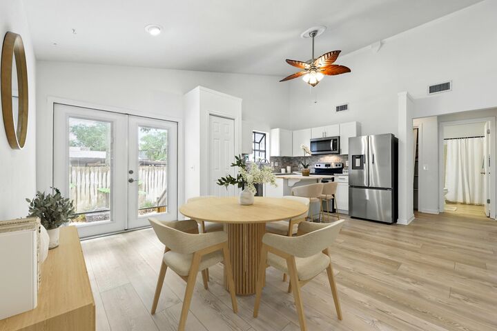 Property Photo:  1684 Leon St  FL 32080 
