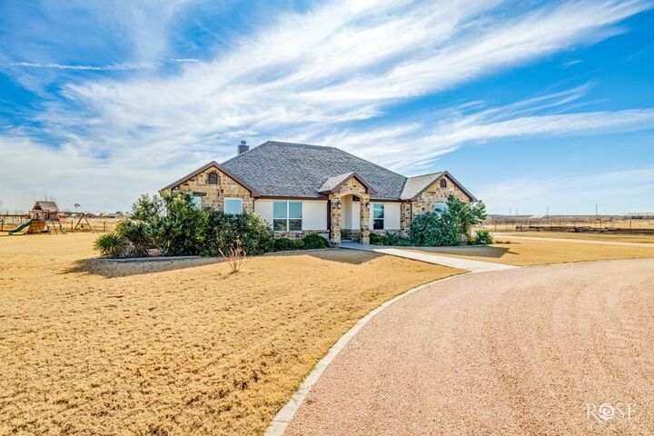 705 Ratliff Rd  Wall TX 76904 photo