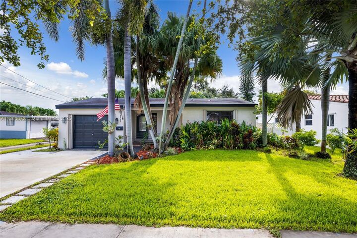 911 N Park Rd  Hollywood FL 33021 photo