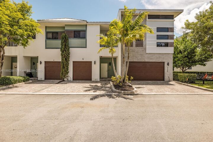 Property Photo:  4444 NW 8th Ct  FL 33317 