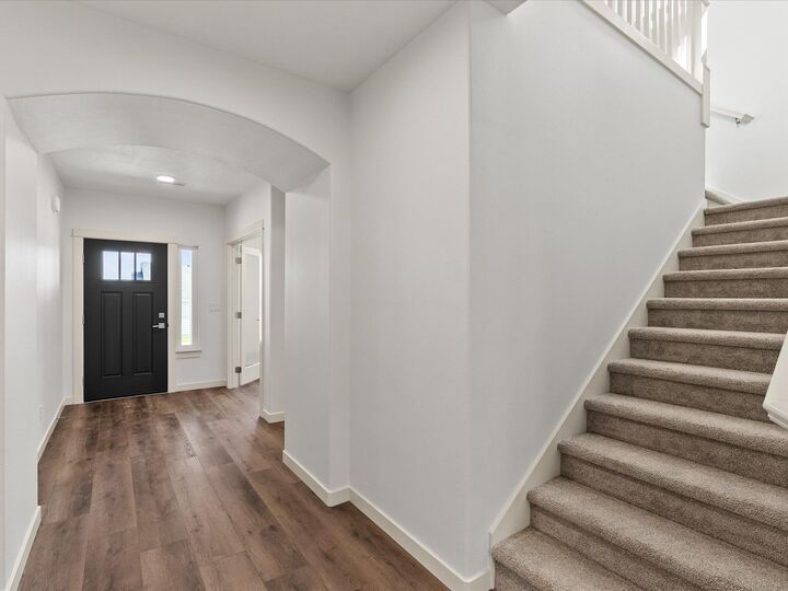 Property Photo: 1714 S Moen St 2/1 Umpqua WA 99016