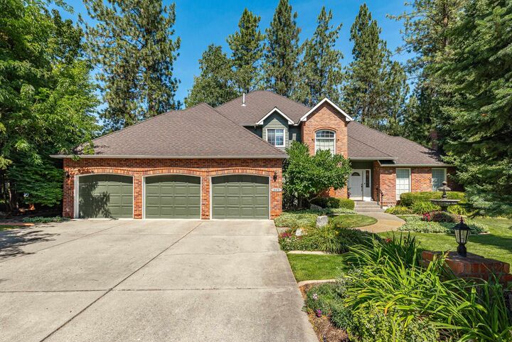 13431 N Whitehouse Ct  Spokane WA 99208-7226 photo