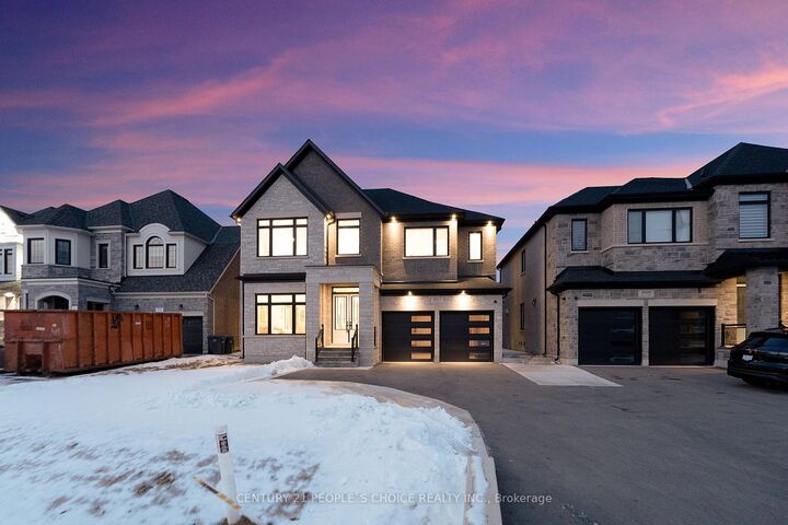 8915 Heritage Road  Brampton ON L6Y 0E4 photo