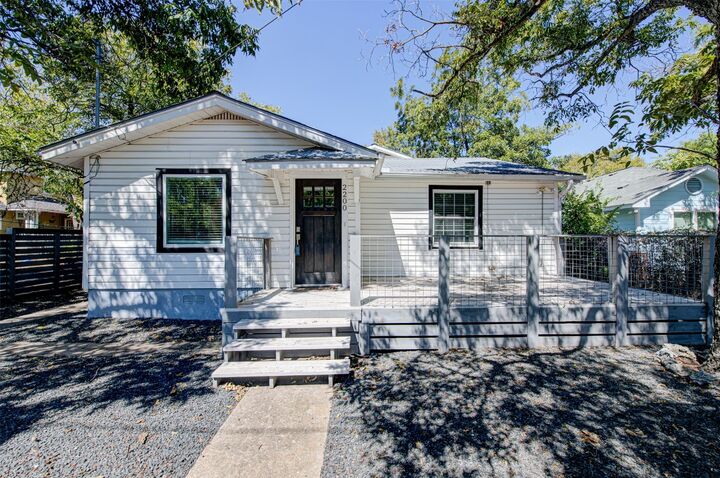 2200 E 14th Street 1  Austin TX 78702 photo