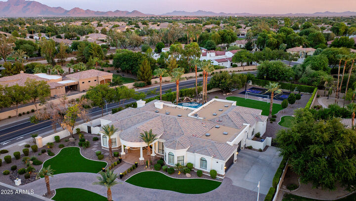 Property Photo: 2569 E Cherrywood Place AZ 85249
