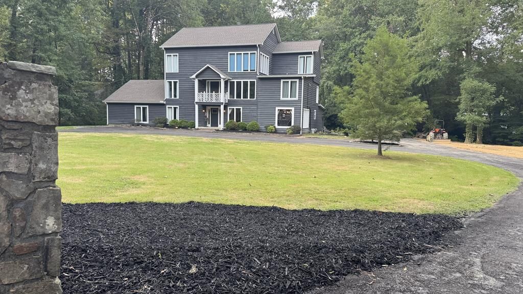Property Photo: 1833 Woodvalley Drive GA 30720