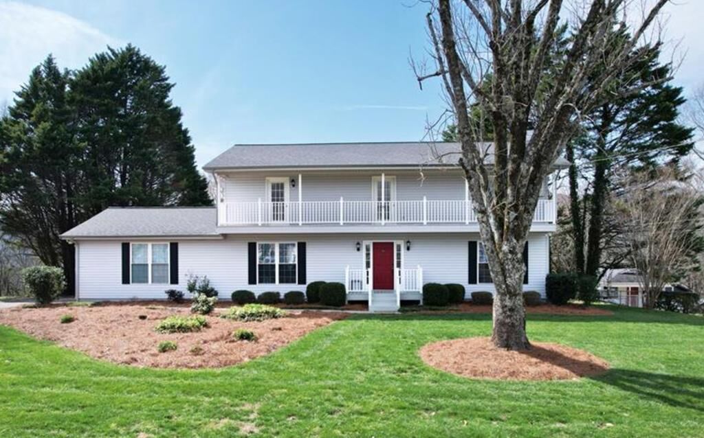 Property Photo: 1922 Brookhaven Circle GA 30720