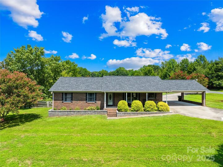 Property Photo:  1505 Coddle Creek Highway  NC 28115 