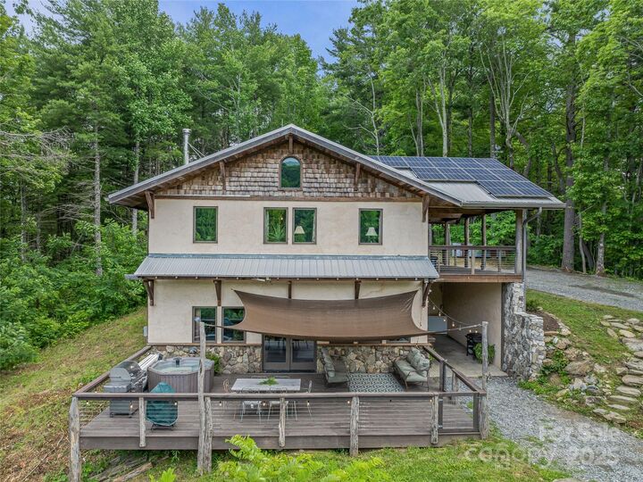 Property Photo:  3151 Lumptown Road  NC 28753 