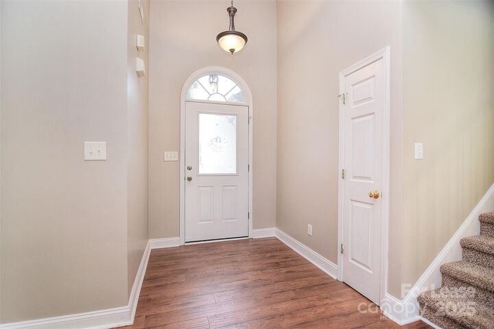 Property Photo:  1001 Galena Chase Drive  NC 28079 