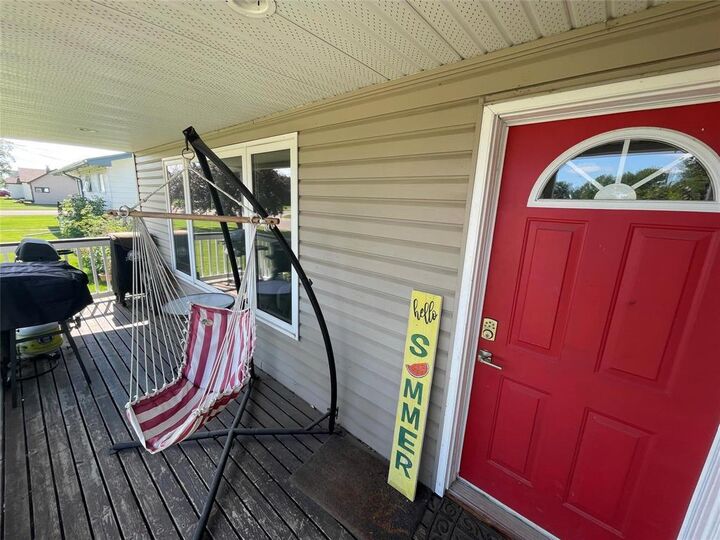 Property Photo:  113 Ottawa Street  MB R0K 0H0 