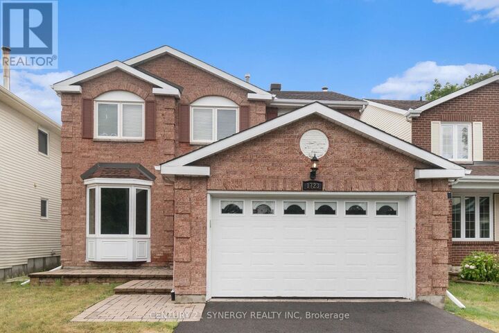 1723 Cara Crescent  Ottawa ON K4A 1M5 photo
