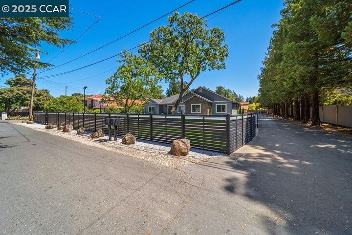 Property Photo: 100 Alderwood Rd CA 94598