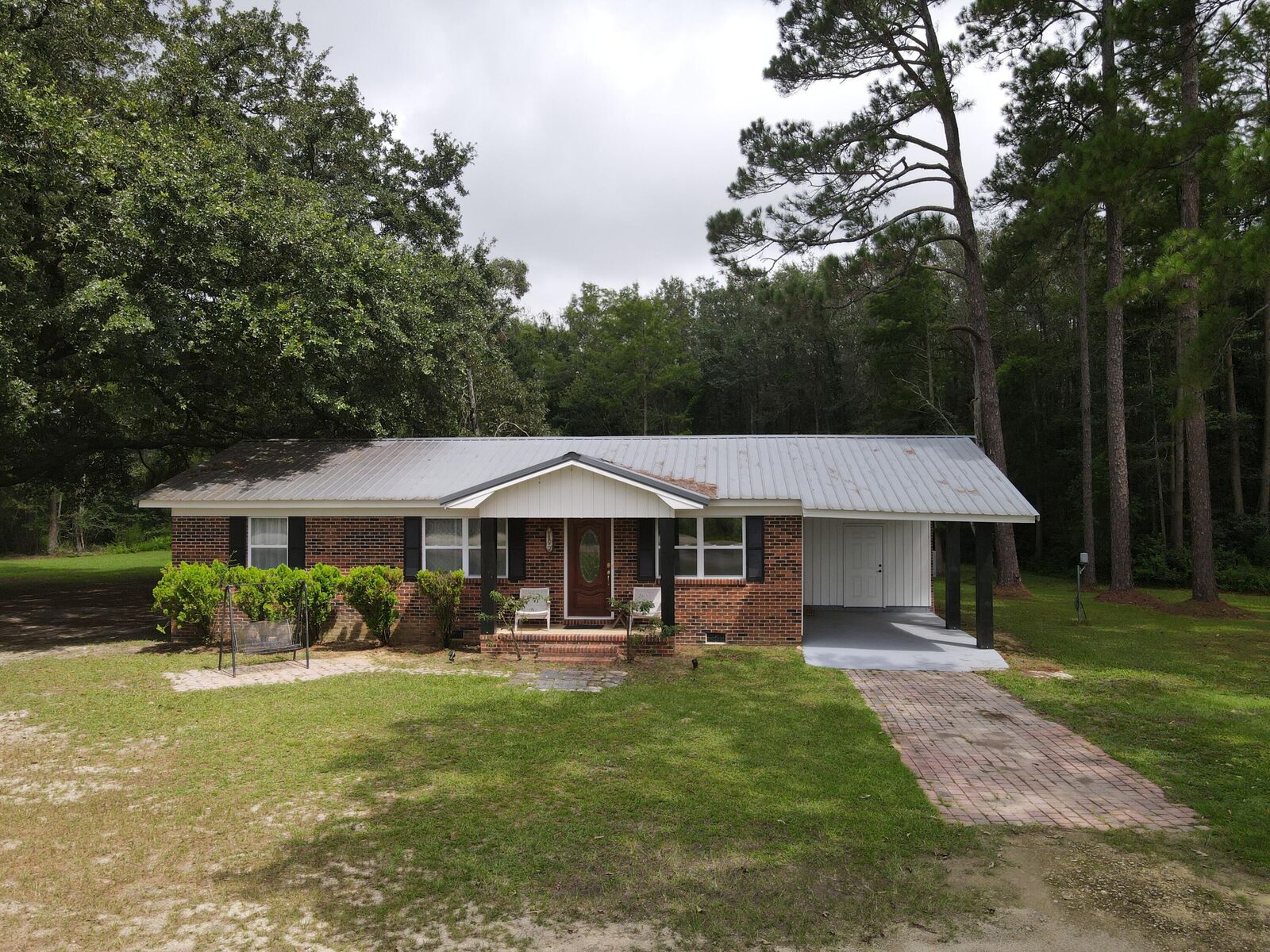 Property Photo:  7582 Goat Hill Road  AL 00N/A 