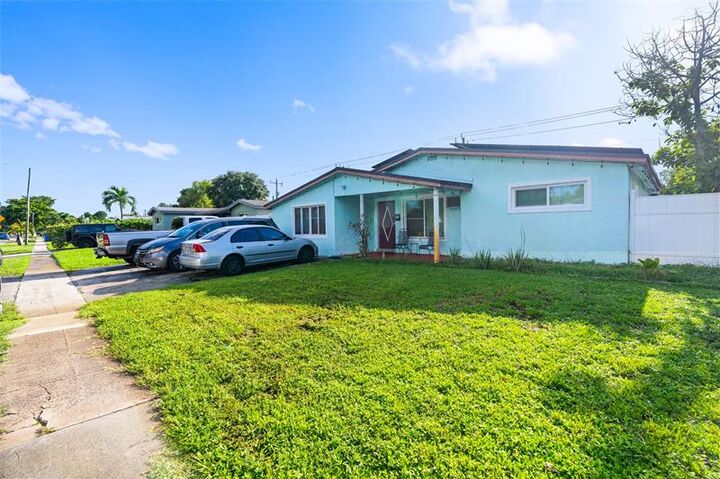 3311 N 66th Ave  Hollywood FL 33024 photo