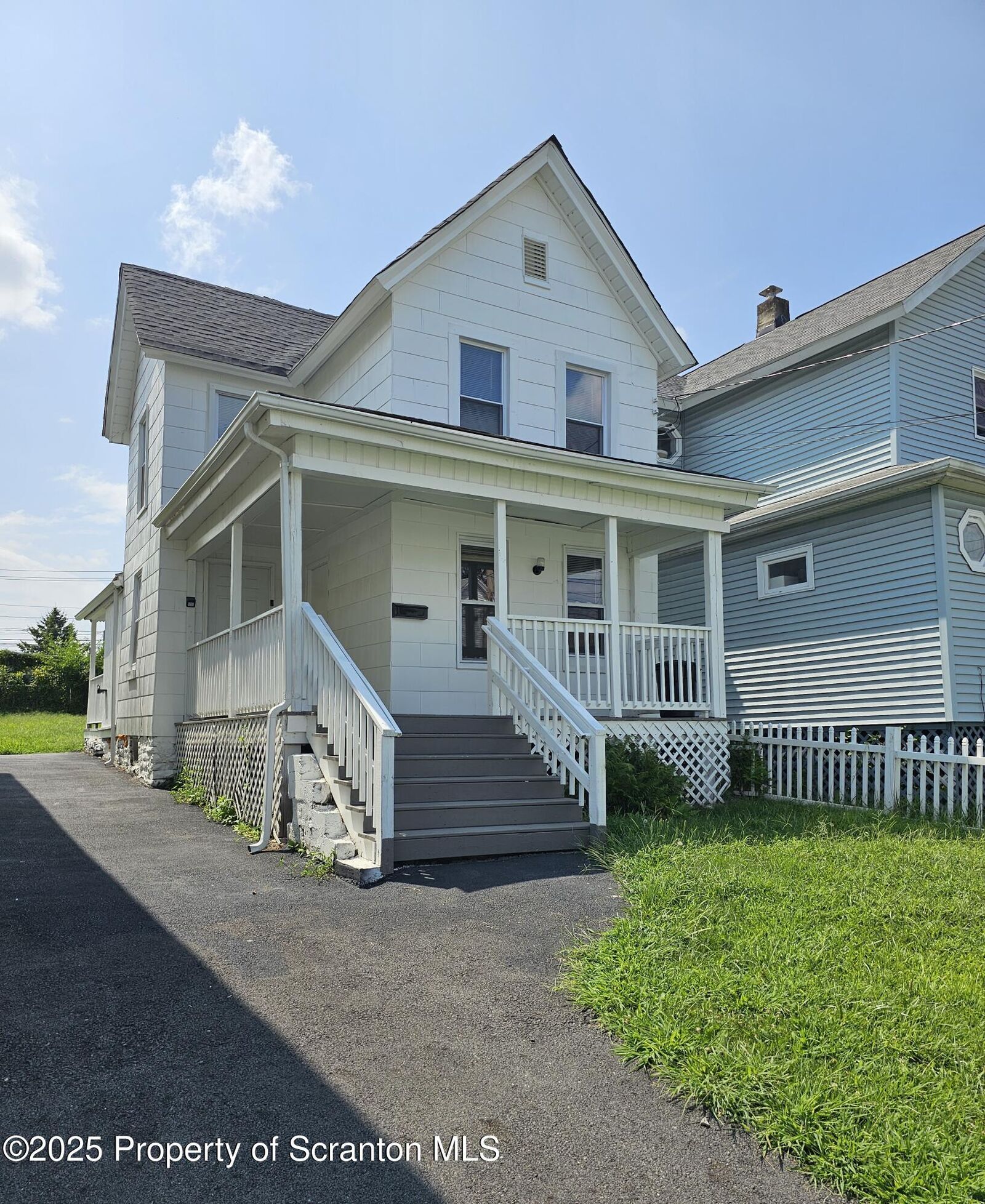 Property Photo: 325 Ferdinand Street PA 18508