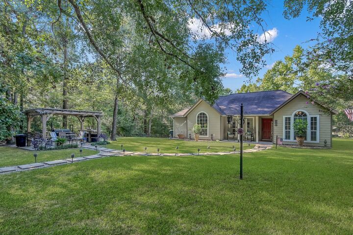 261 Franklyn Road  Coldspring TX 77331 photo