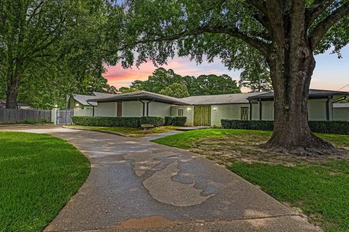 Property Photo:  2104 McCann Road  TX 75601 