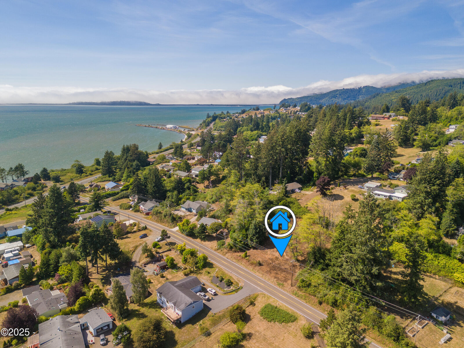 Property Photo: 6230 Tillamook Avenue OR 97107