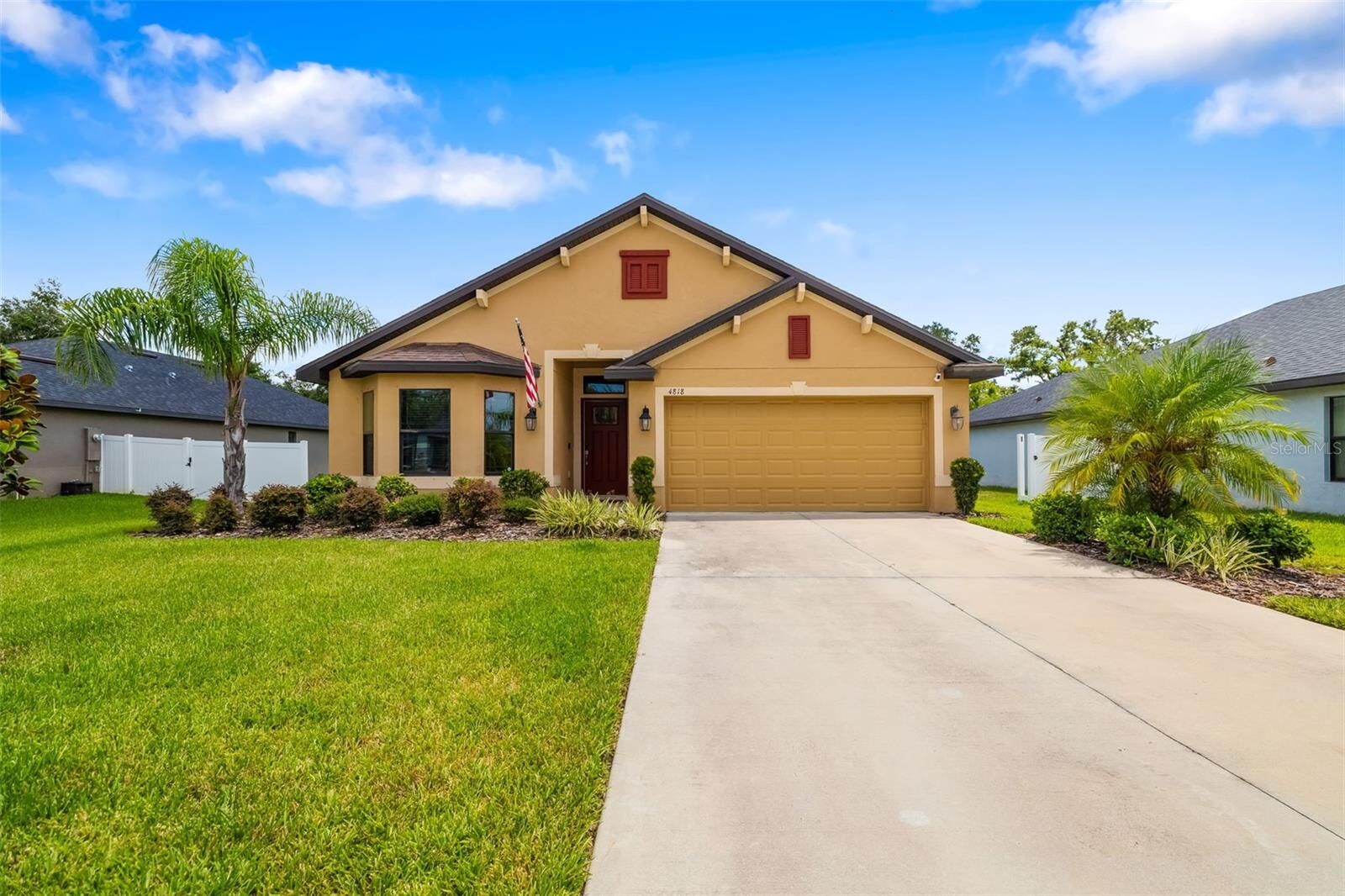 Property Photo:  4818 95th Terrace E  FL 34219 
