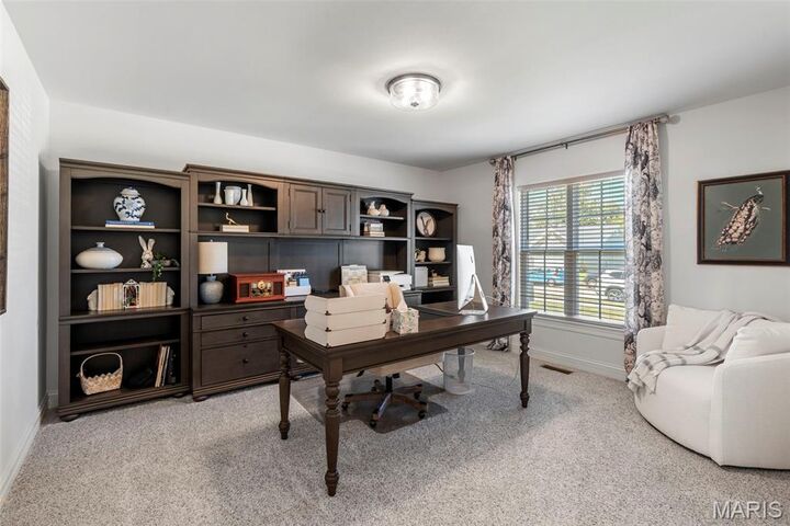 Property Photo:  1626 Westlake Court  MO 63069 