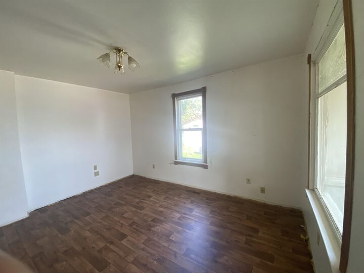 Property Photo: 508 Summit Drive ND 58701